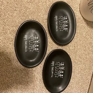 Rae Dunn Happy Halloween Dancing Skeleton Oval